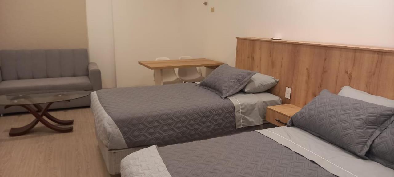 Apart Hotel Casa Blanca Куенка Екстериор снимка
