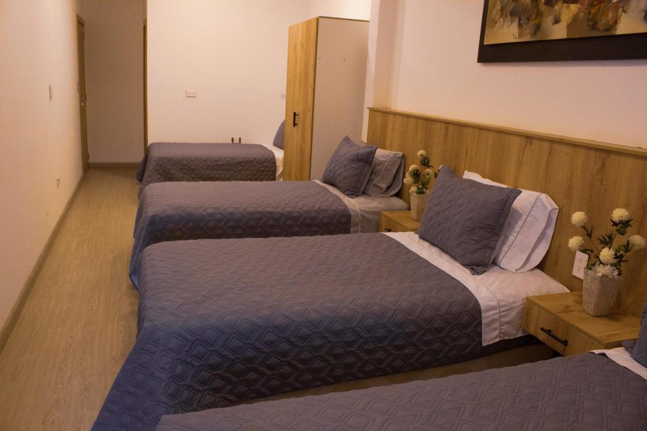 Apart Hotel Casa Blanca Куенка Екстериор снимка