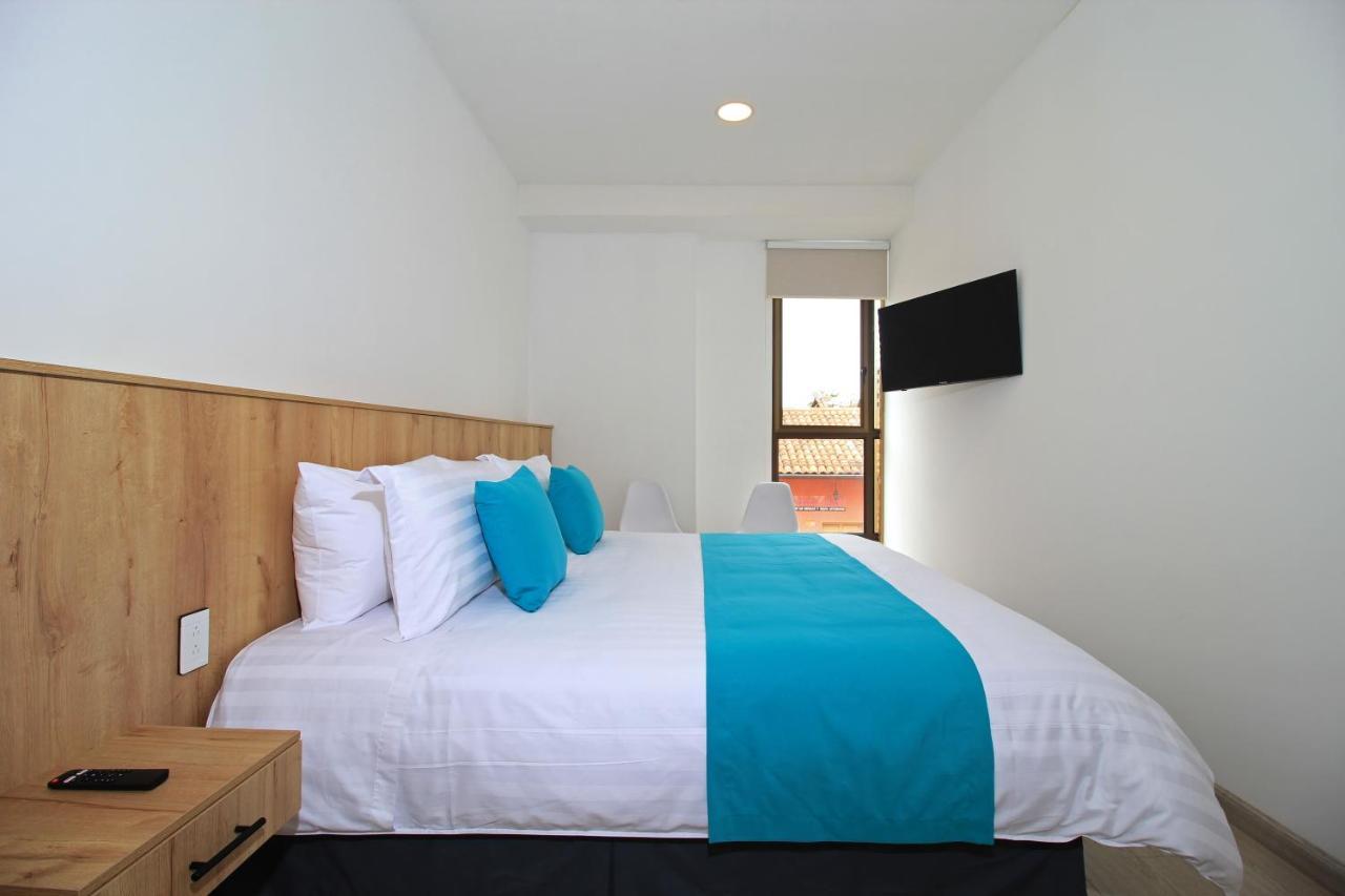 Apart Hotel Casa Blanca Куенка Екстериор снимка