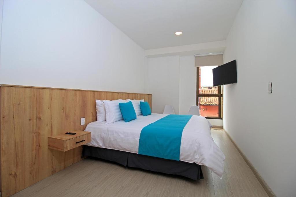 Apart Hotel Casa Blanca Куенка Екстериор снимка